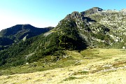 13 Vista sul sentiero 101 di ritorno e sul Piano dell'Acqua Nera